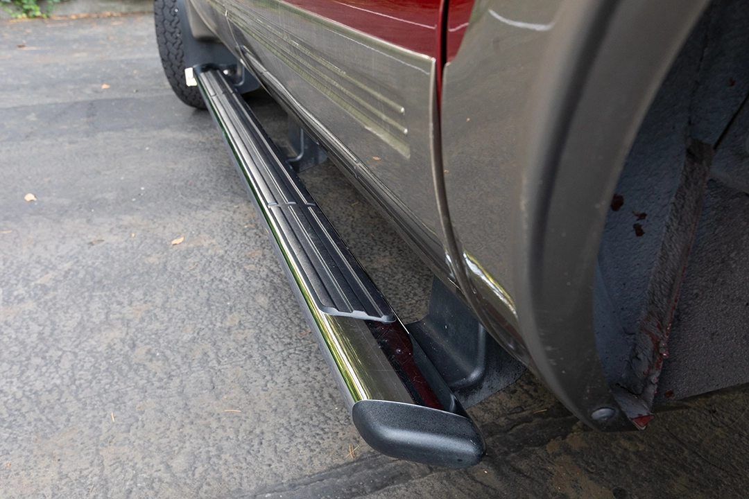 Easy Entry & Added Side Protection MO